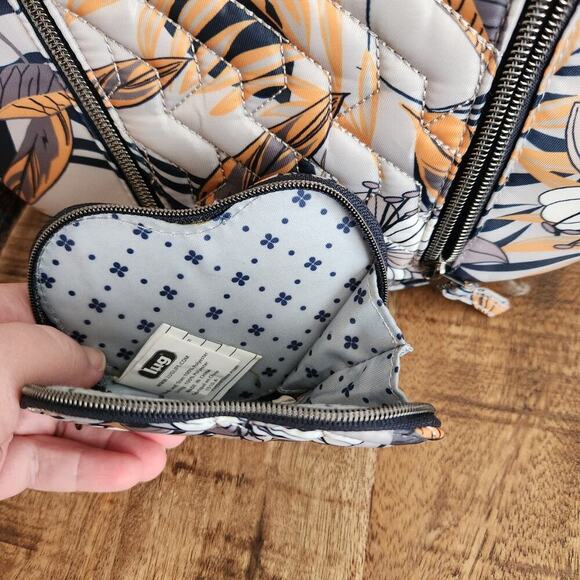 Lug Swivel Convertible Crossbody Bag Lily Grey Print - Picture 11 of 15